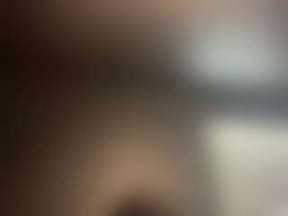tallhungcloudyy's Live Sex Cam Show