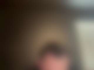 tallhungcloudyy's Live Sex Cam Show