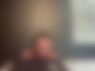 tallhungcloudyy's Live Sex Cam Show