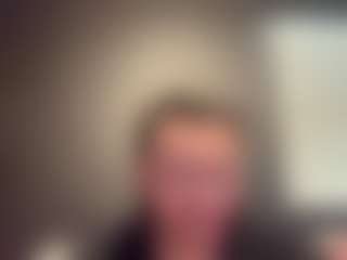tallhungcloudyy's Live Sex Cam Show