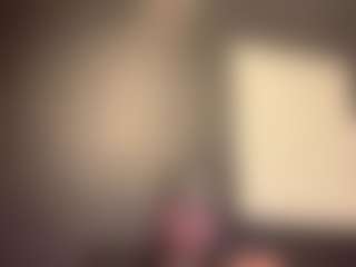Live cam show with tallhungcloudyy - English on CamClone