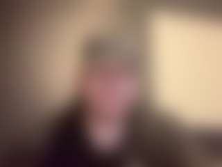 Live cam show with tallhungcloudyy - Green Eyes on Fling VIP Chat