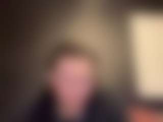 tallhungcloudyy's Live Sex Cam Show