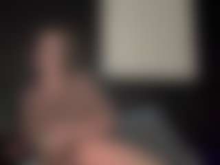 tallhungcloudyy's Live Sex Cam Show