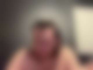 tallhungcloudyy's Live Sex Cam Show