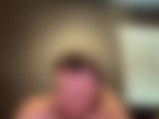 tallhungcloudyy's Live Sex Cam Show
