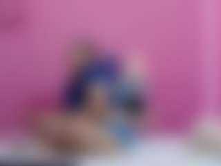 Live cam show with brunnette-hot - Petite on Chatstar