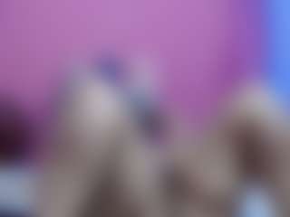 Live cam show with brunnette-hot - Cum on Dolls Live