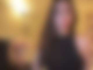 Live cam show with DeeannaAmidon - Striptease on SquirtSoMuch