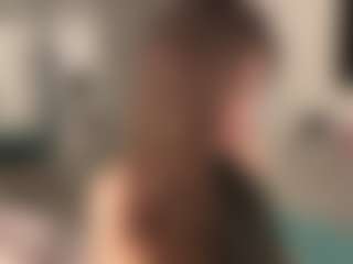 Ellie's Live Sex Cam Show