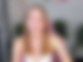 Emmaa-Kimm's Live Sex Cam Show