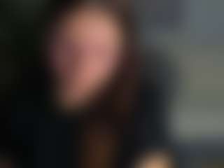 Live cam show with Julia - Doggy on CamClone
