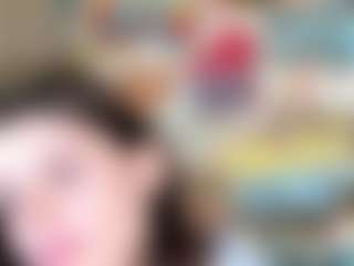 Live cam show with Kira-Be11 - Moaning on milfzrlive.com