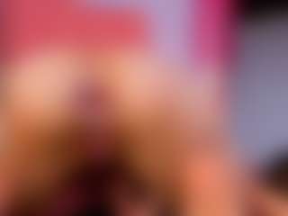 rosethompson19's Live Sex Cam Show