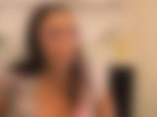 AmbberNixx MILF webcam performer live streaming