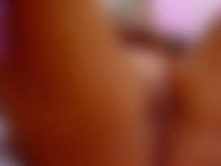 FoxySerenaX's Live Sex Cam Show