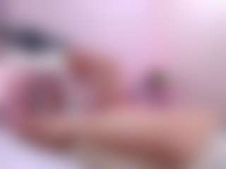 FoxySerenaX's Live Sex Cam Show