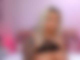 Live cam show with FoxySerenaX - Blonde Hair on Camsoda