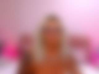 FoxySerenaX's Live Sex Cam Show