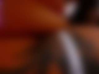 Live cam show with FoxySerenaX - Smoking on CamClone