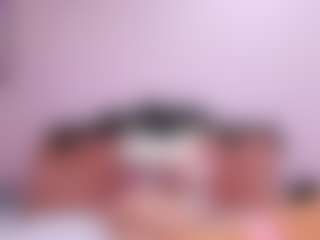 FoxySerenaX's Live Sex Cam Show