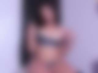 Live-Cam-Show mit Sisilv - Facial Piercings auf Camsoda