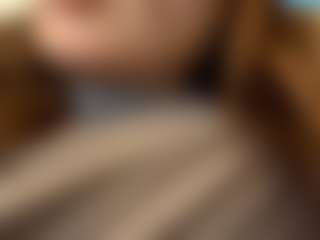 Live cam show with TheolaKassis - Small Tits on AdultVida.com