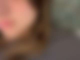 Live cam show with TheolaKassis - Average on CamwithHer