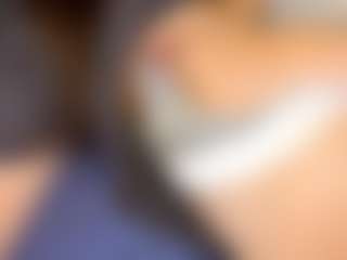 TheolaKassis's Live Sex Cam Show