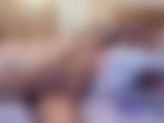 Live cam show with VennieSotolongo - Sweet on CamwithHer