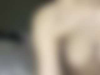 VennieSotolongo's Live Sex Cam Show
