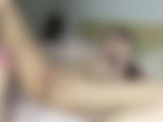 Live cam show with VennieSotolongo - Yoga on Camsoda