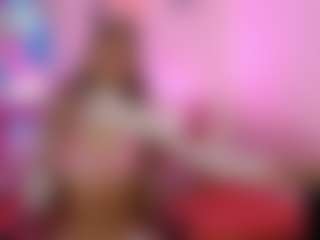 Live cam show with cellestinabich - Smoking on slutload