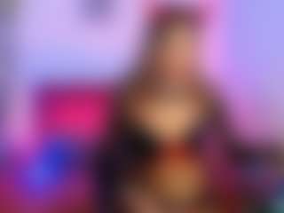 Live cam show with cellestinabich - Smoking on Camsoda