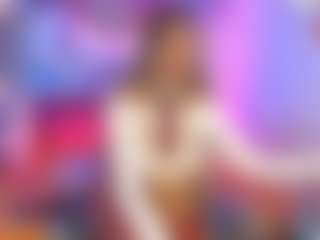 Live cam show with cellestinabich - Average on Camiplay Live