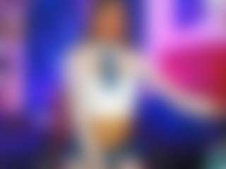 Live cam show with cellestinabich - Brown Hair on Gym Cam Girls