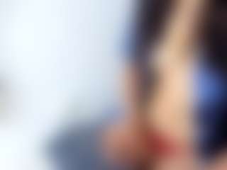 Live cam show with cristalxht - Oil on CamSodaAdn