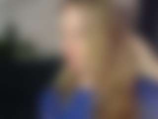 Live cam show with Elve-Vesper - Normal on friskycurves.com