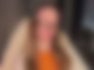 Live cam show with Elve-Vesper - Butt Plug on fuklive.com