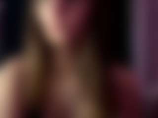 Live cam show with KishaSchindeldecke - Athletic College on Camsoda