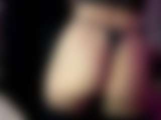 Live cam show with KishaSchindeldecke - Athletic on intimatelivegirls.com