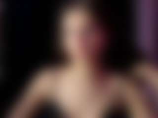 Live cam show with KishaSchindeldecke - Camel Toe on madthumbs
