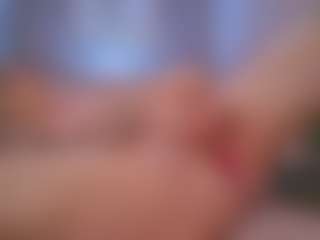 Live cam show with salomestorm - Smoking on CamSodaAdn