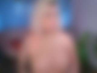 Live cam show with salomestorm - Ass Bouncing on Instabang
