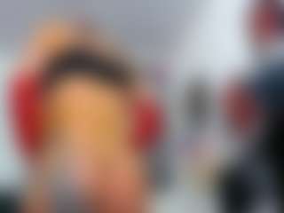 voguebich's Live Sex Cam Show