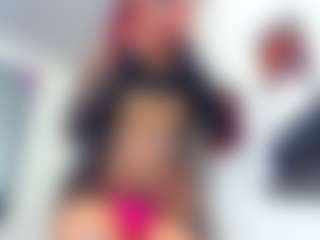Live cam show with voguebich - Gray Eyes on friskycurves.com