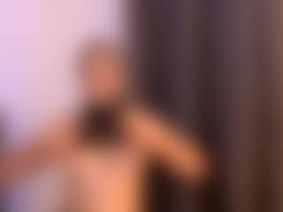 AnniaSummer's Live Sex Cam Show