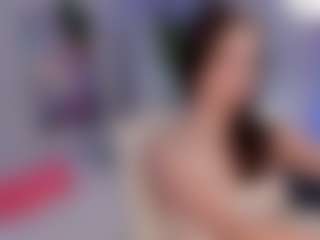 Live cam show with Elvienne - Massage on milfzrlive.com
