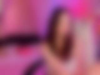 Live cam show with Elvienne - Slave on crypto-cams