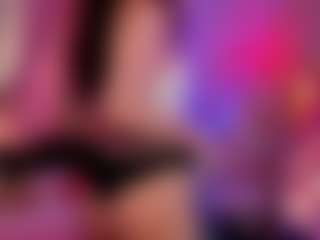 Live cam show with Elvienne - Normal on Camsoda